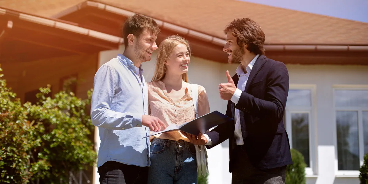 real estate investment advisor